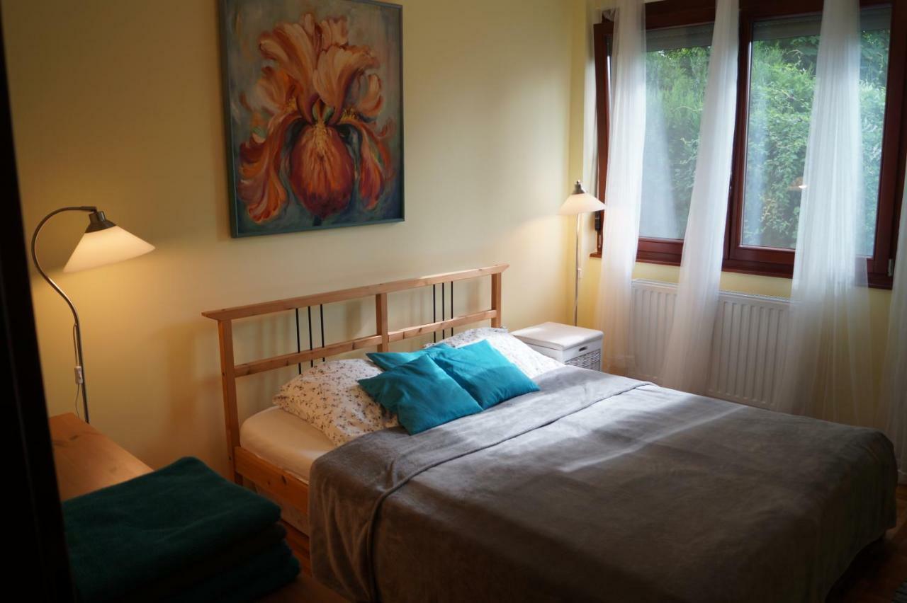 Ria'S Apartment Budapest Bagian luar foto