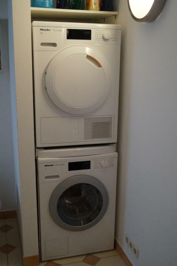 Ria'S Apartment Budapest Bagian luar foto